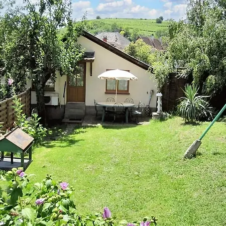 Maison Enchanteresse à Avec Vue Sur La Montagne