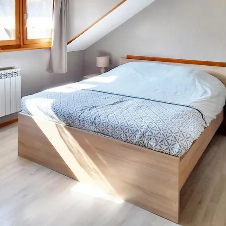 Hébergement de vacances Maison Enchanteresse à Avec Vue Sur La Montagne