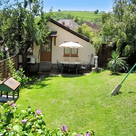 Hébergement de vacances Maison Enchanteresse à Avec Vue Sur La Montagne