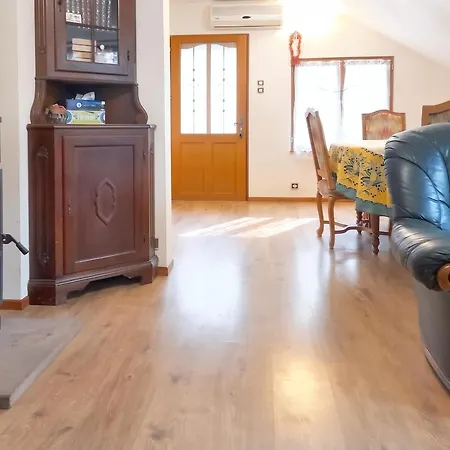 Maison Enchanteresse à Avec Vue Sur La Montagne Hébergement de vacances *